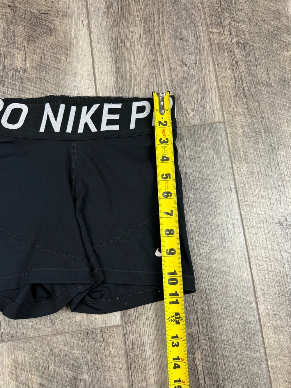 Nike size xs